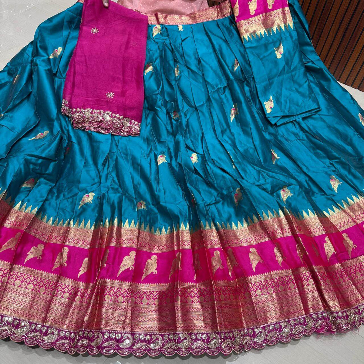 Designer pattu Style Lehangas - LHCRM