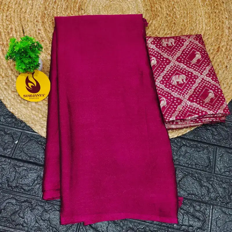 Premium Crush Saree with Bandini Blouse - BIRD8(wine)