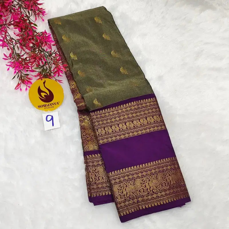 VINTAGE Seiko Gadwal Pattu Sarees - WAVE9