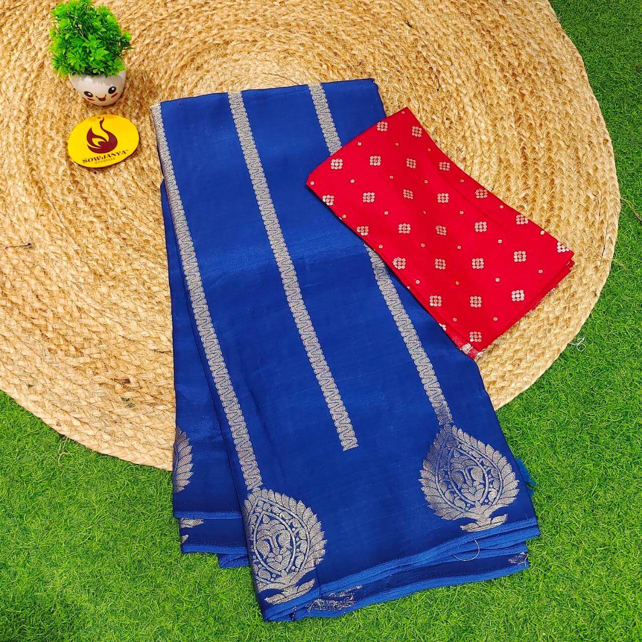 Premium Viscose Crape Georgette's Saree's - SSRUS12