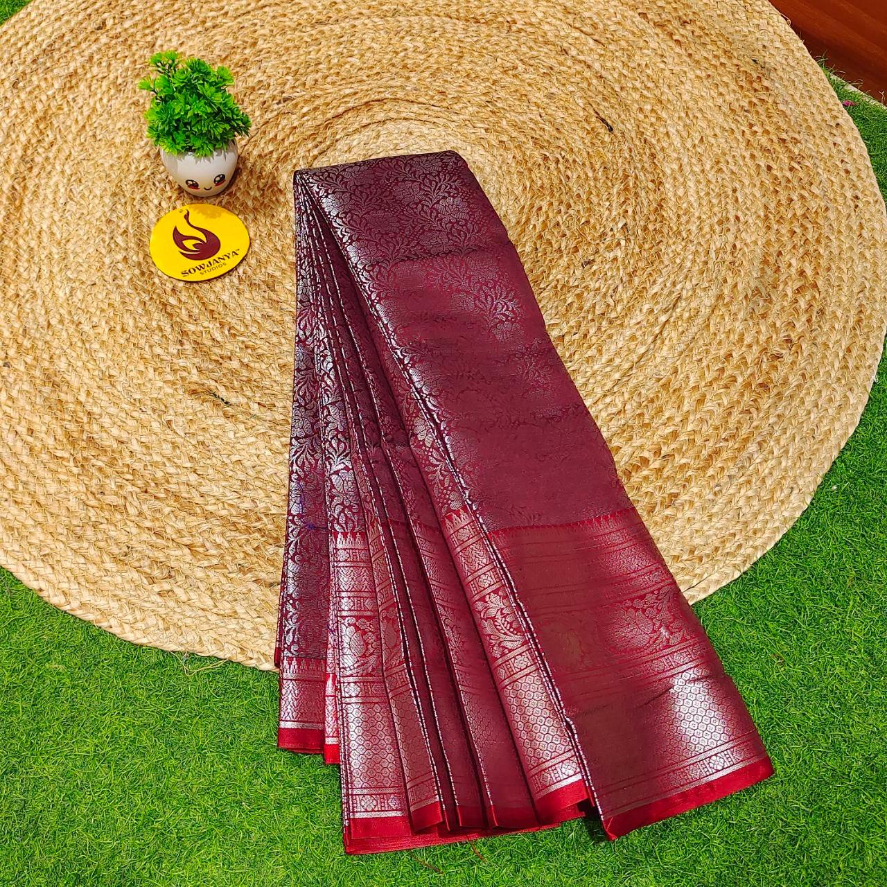 Premium Fancy Pattu Sarees - SSAKA41