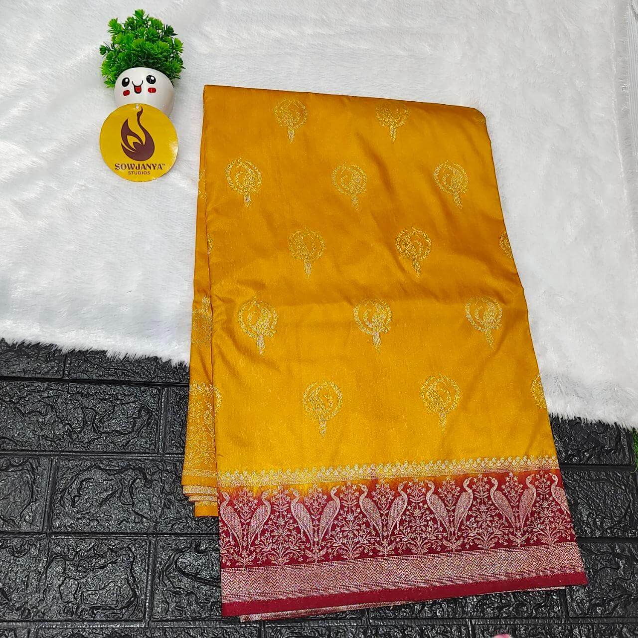 Pure Dola Silk with Zari work Sarees - SSPDS28