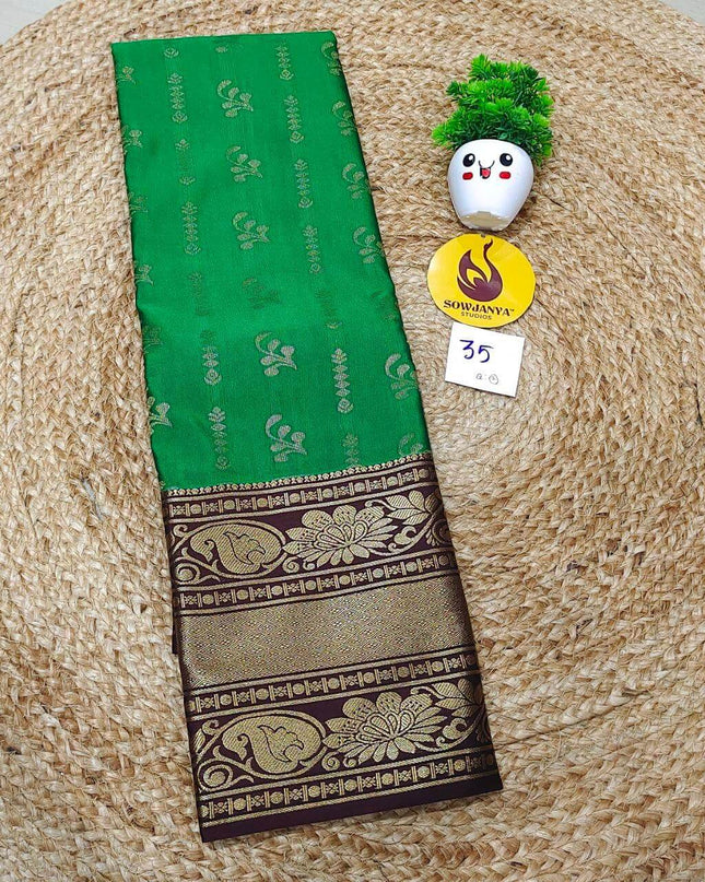 VINTAGE Seiko Gadwal Pattu Sarees - WAVE035