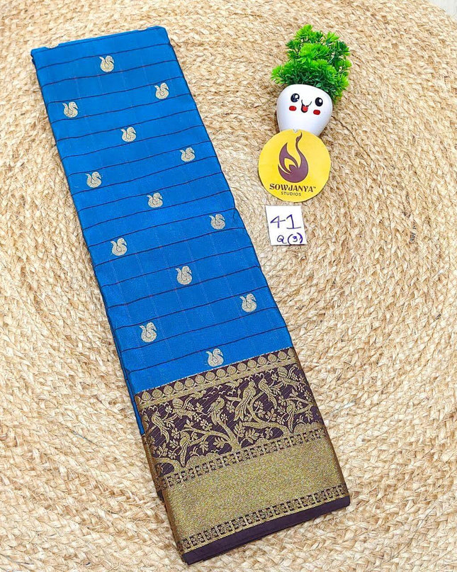 VINTAGE Seiko Gadwal Pattu Sarees - WAVE041