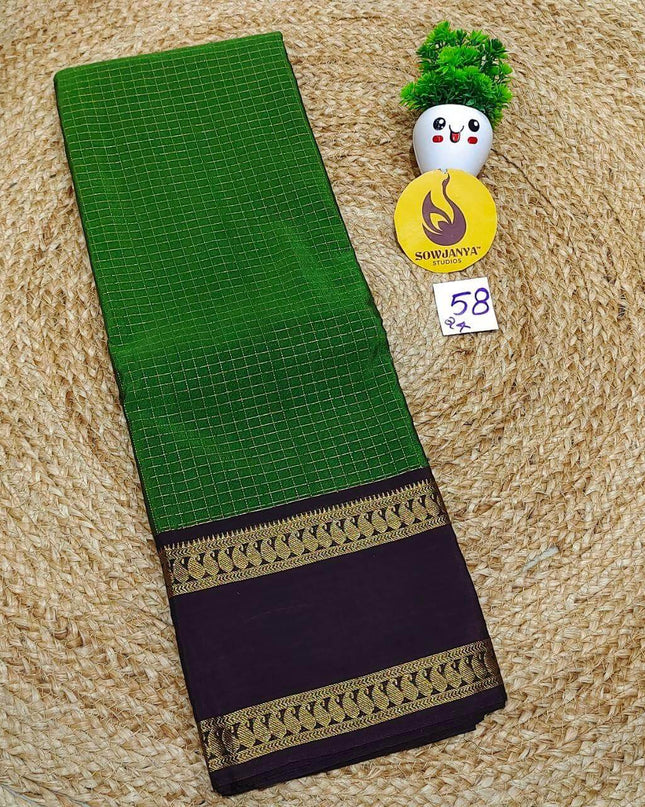 VINTAGE Seiko Gadwal Pattu Sarees - WAVE058