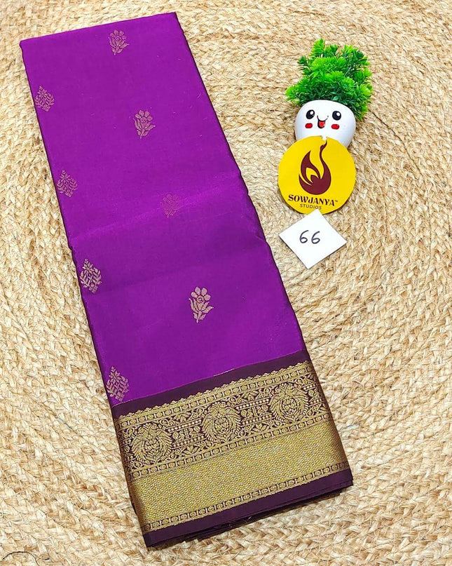 VINTAGE Seiko Gadwal Pattu Sarees - WAVE066