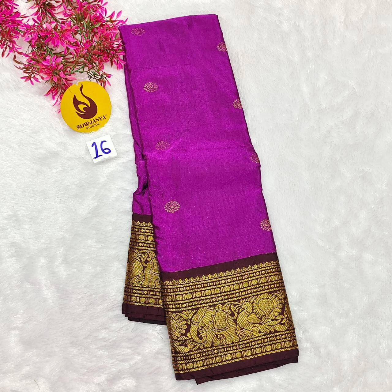 VINTAGE Seiko Gadwal Pattu Sarees  - WAVE