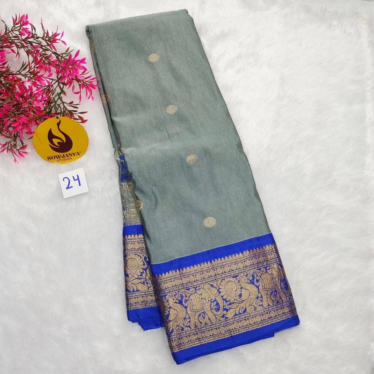 VINTAGE Seiko Gadwal Pattu Sarees(24)  - WAVE