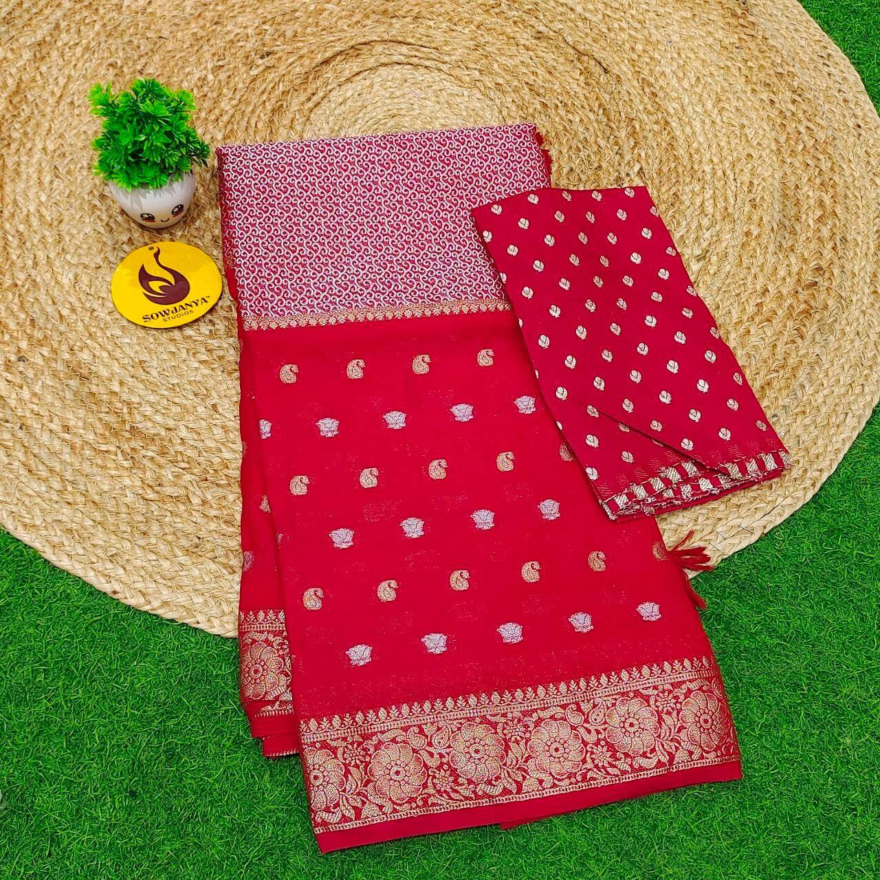 Premium Viscose Georgette Saree(4) - BLAST