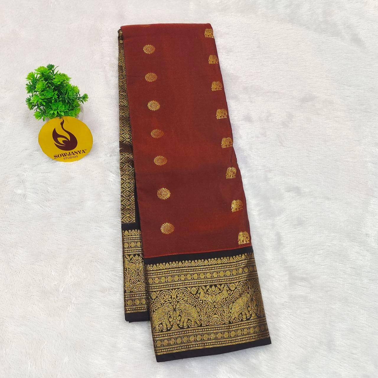 VINTAGE Seiko Gadwal Pattu Sarees  - FIRE