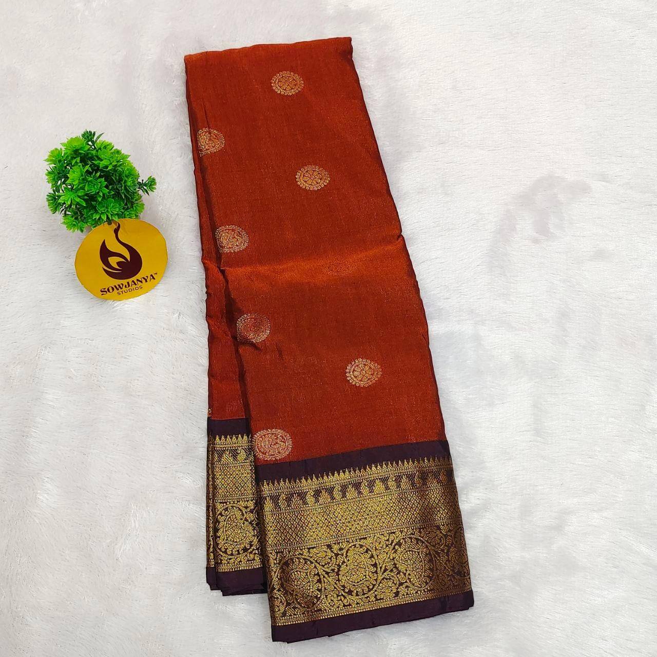 VINTAGE Seiko Gadwal Pattu Sarees  - FIRE