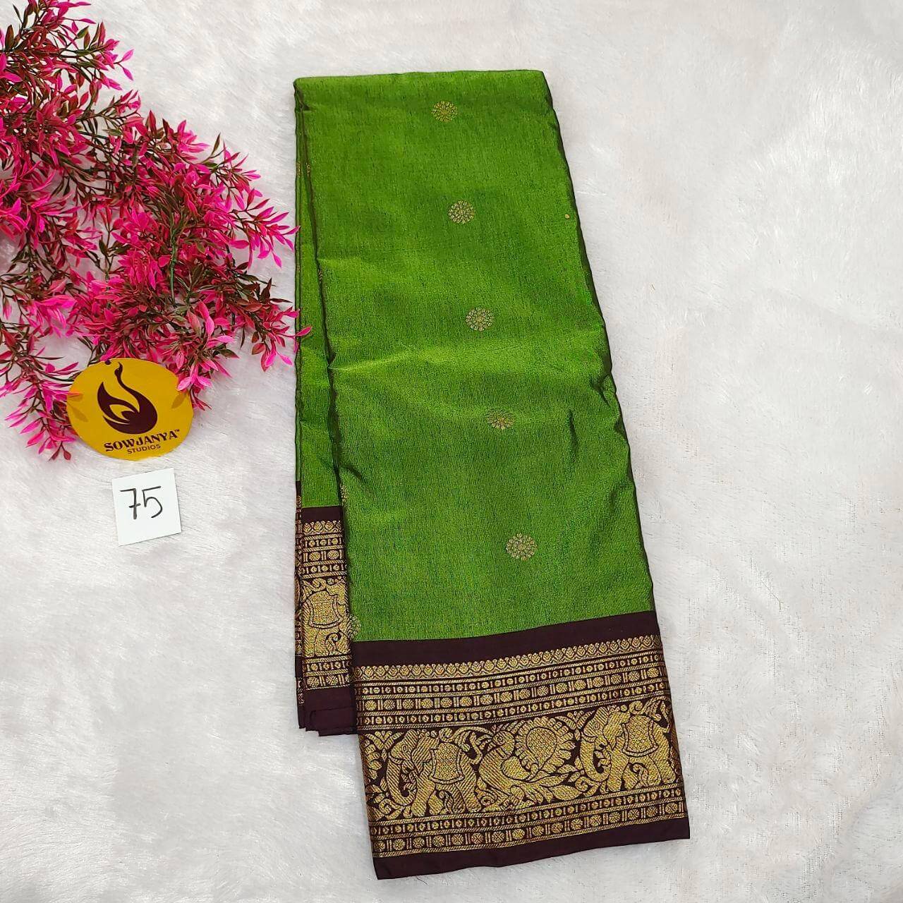 VINTAGE Seiko Gadwal Pattu Sarees(75)  - WAVE