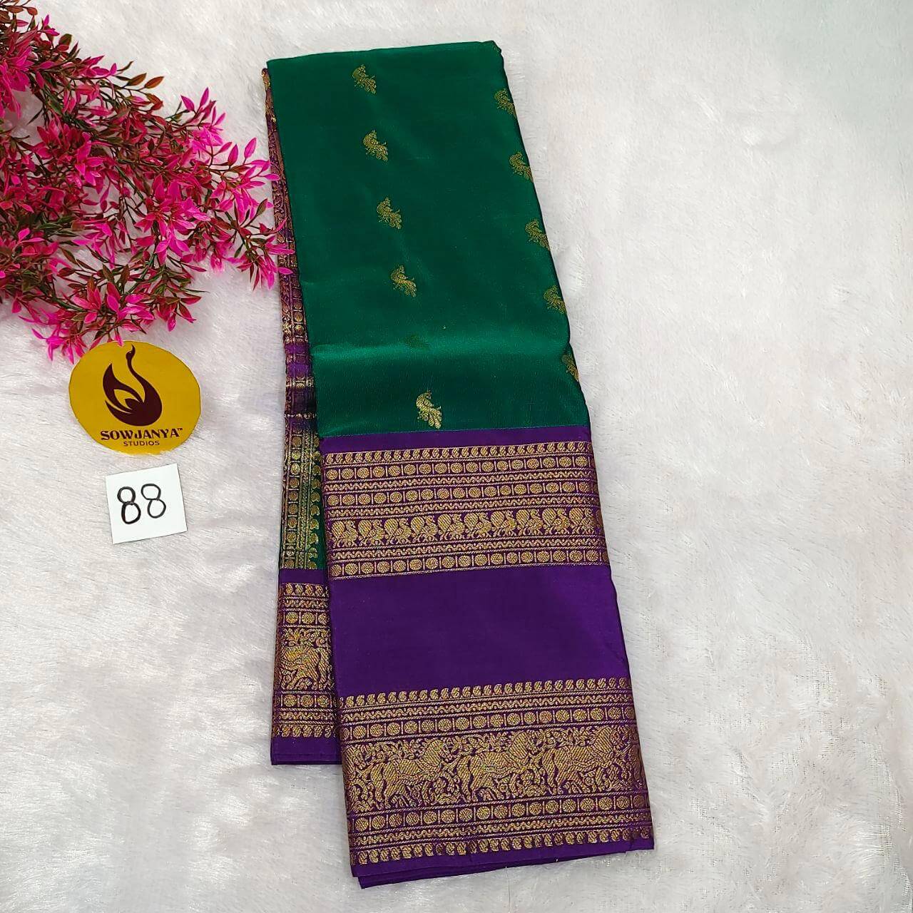 VINTAGE Seiko Gadwal Pattu Sarees(88)  - WAVE