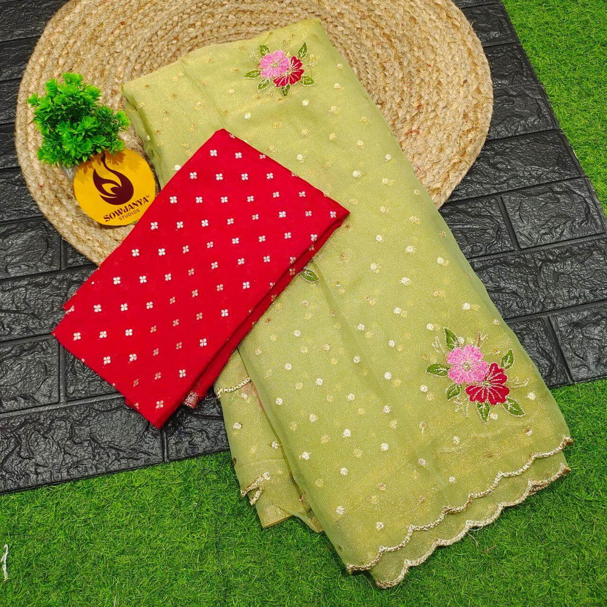 Designer Shimmer GeorgetteButti  with  Emboridery  Sarees(green shade) - SSFLW