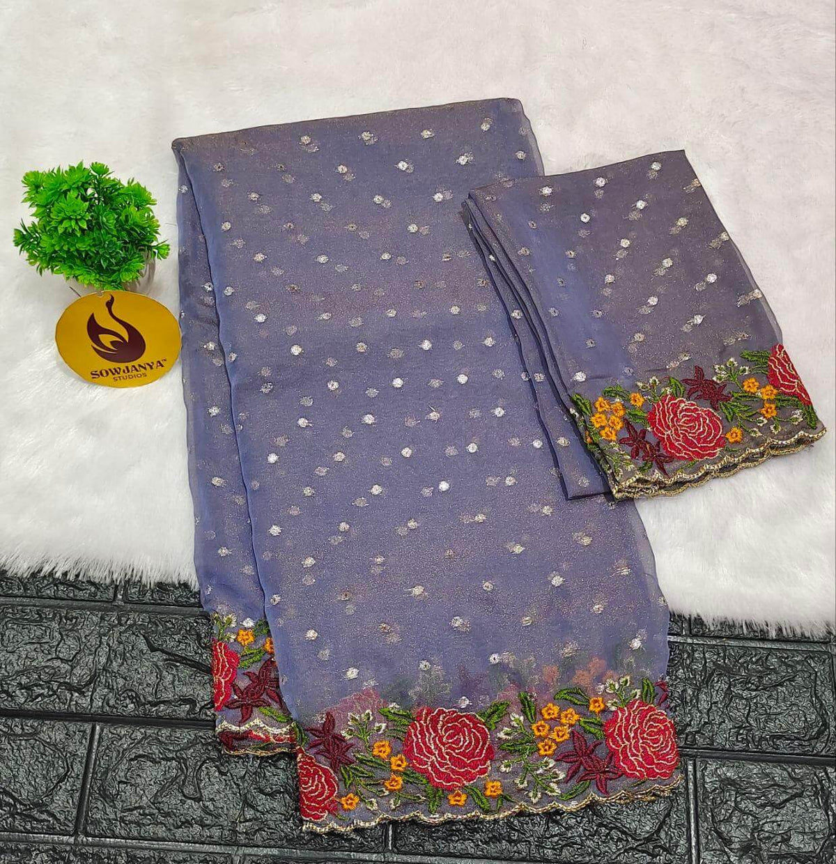 Designer Shimmer Georgette Butti  with  Emboridery  Sarees - SSFLW