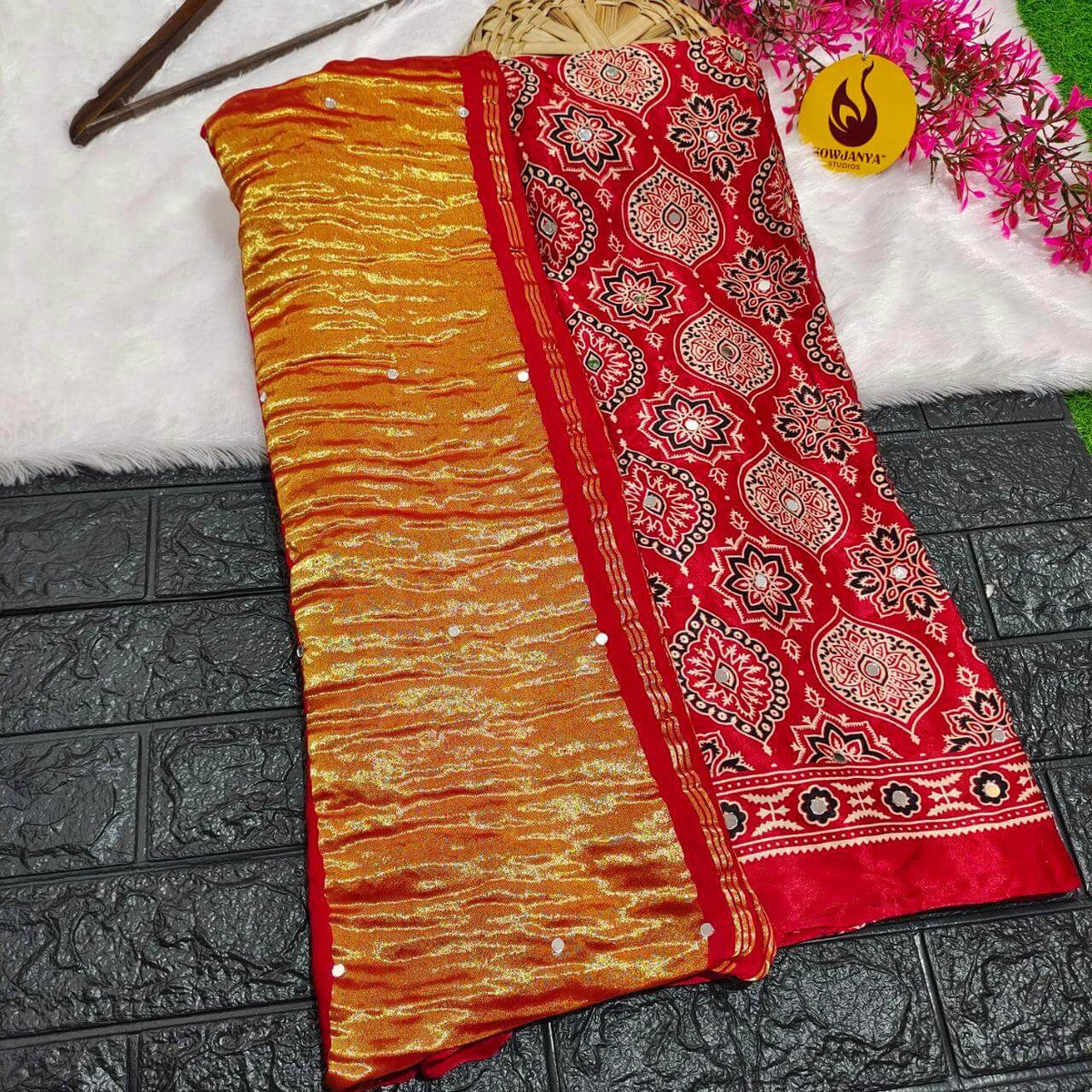 PURE Model Silk original Ajrakh Saree With Original Mirrors (red) - PAJRAK