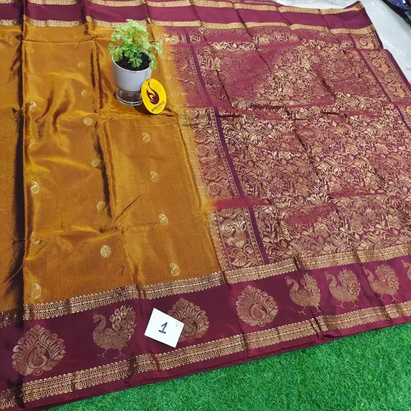 VINTAGE Seiko Gadwal Sarees - WAVE1