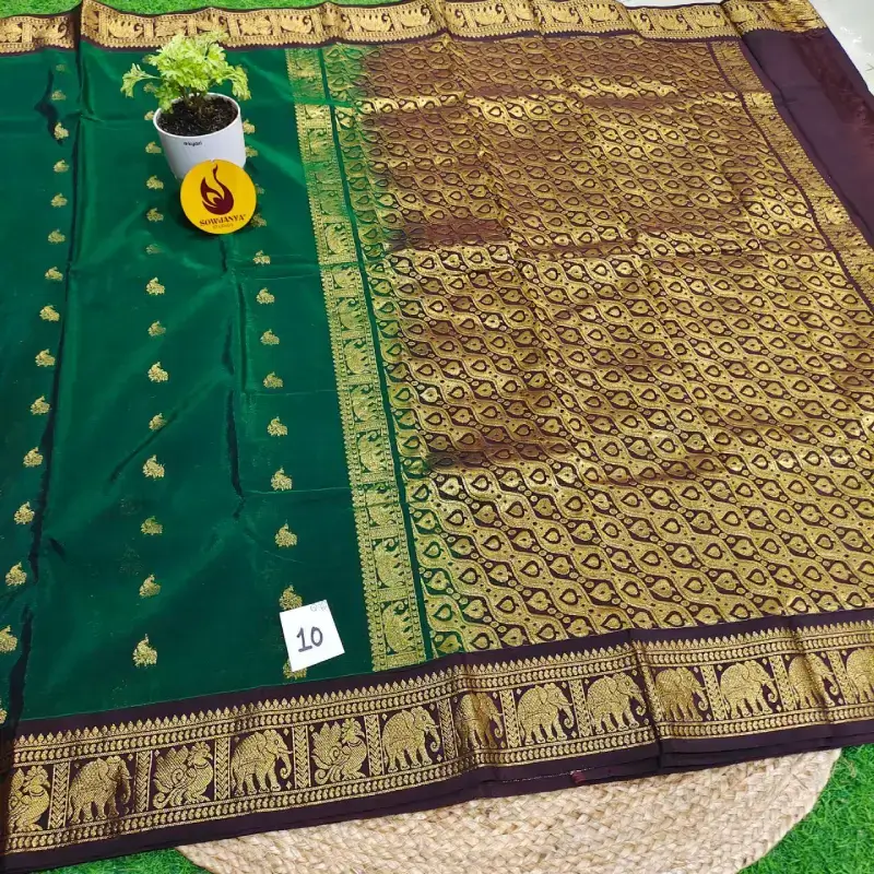 VINTAGE Seiko Gadwal Sarees - WAVE10