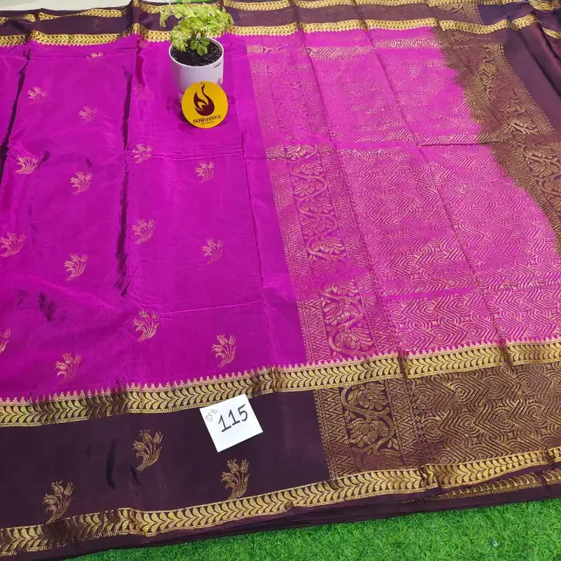VINTAGE Seiko Gadwal Sarees - WAVE115